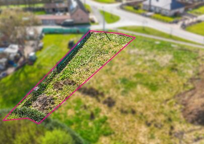 Deze bouwgrond heeft een oppervlakte van 6a 90ca en is gelegen op de Meelbergstraat. 

Het perceel is uitstekend gelegen. Te voet ben je maar enkele minuten verwijderd van de Paalse plas! Scholen, sportverenigingen en het openbaar vervoer liggen ook heel 