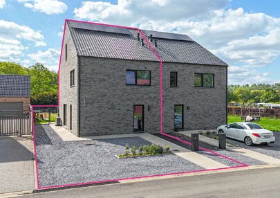 Bij ImmoFusion  7/7 “open huis”  : klik op onze 3D-TOUR.
Ervaar vastgoed alsof je er zelf doorloopt!

Welkom in deze schitterende halfopen BEN-nieuwbouwwoning in Paal, voorzien van vier slaapkamers. Kopen is verhuizen: deze woning is helemaal klaar om