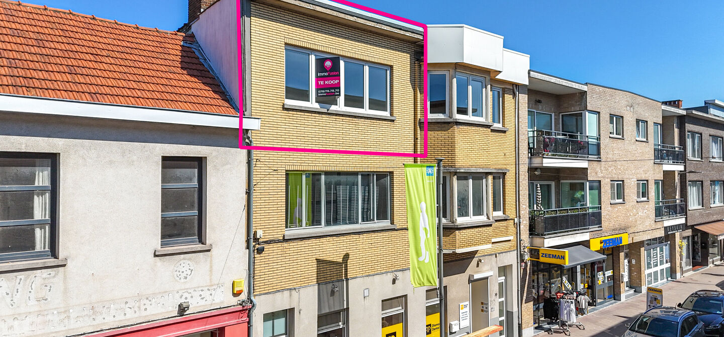 Bij ImmoFusion 7/7 “open huis” : klik op onze 3D-TOUR.
Ervaar vastgoed alsof u er zelf doorloopt!
Bent u op zoek naar een instapklaar appartement met twee slaapkamers, een gunstig EPC-label en een conforme elektrische installatie? Dan is dit appartem
