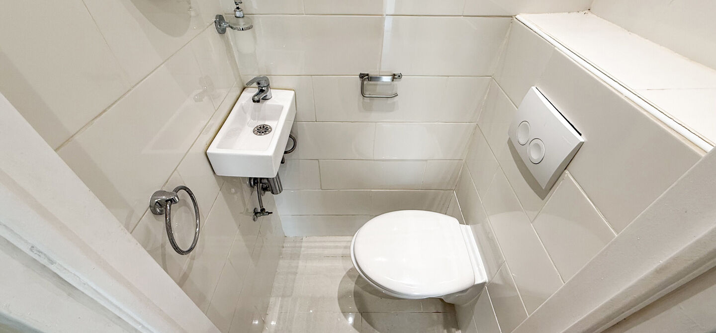 Bij ImmoFusion 7/7 “open huis” : klik op onze 3D-TOUR.
Ervaar vastgoed alsof u er zelf doorloopt!
Bent u op zoek naar een instapklaar appartement met twee slaapkamers, een gunstig EPC-label en een conforme elektrische installatie? Dan is dit appartem
