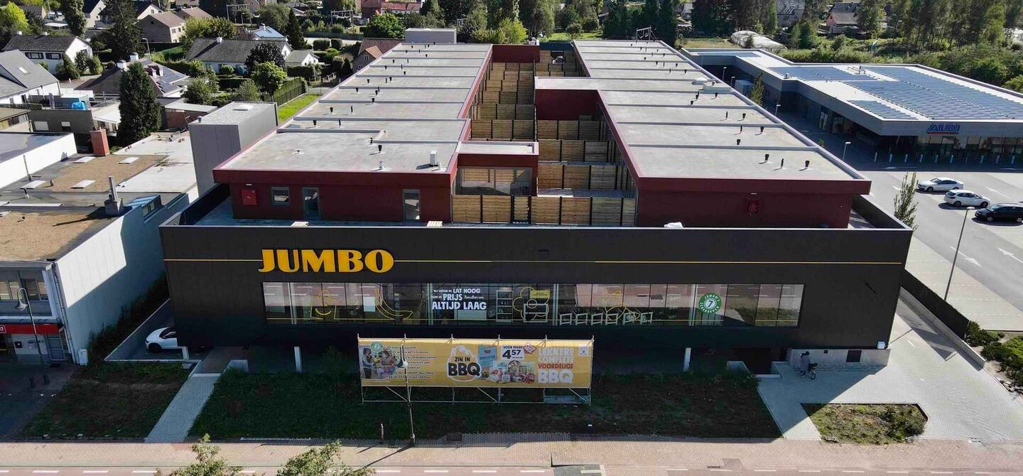 Bij ImmoFusion 7/7 “open huis” : klik op onze 3D-TOUR.
Ervaar vastgoed alsof je er zelf doorloopt!
Op zoek naar een recent, energiezuinig en instapklaar appartement? Dan is dit pareltje uit 2022 misschien wel jouw nieuwe thuis! Gelegen op de Koolmij