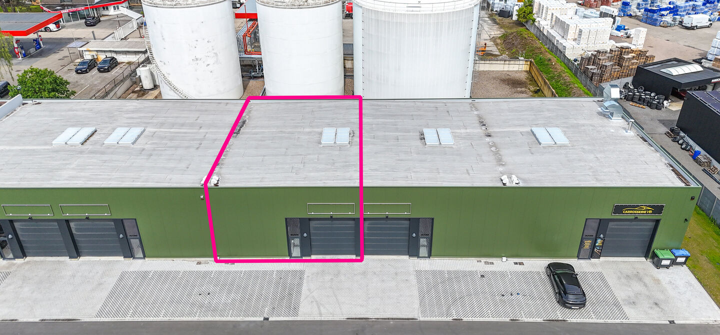 Bedrijfsgebouw te koop in Beringen