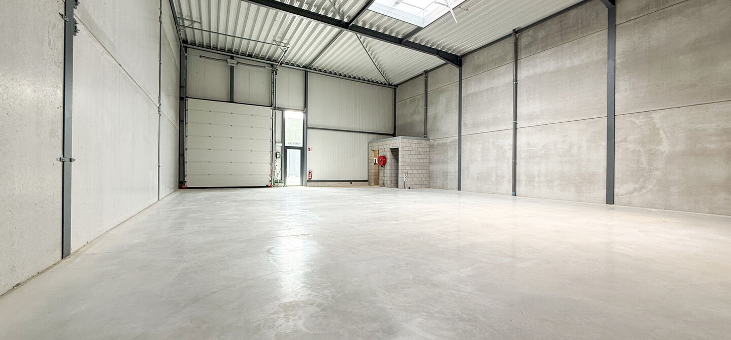 Bedrijfsgebouw te koop in Beringen