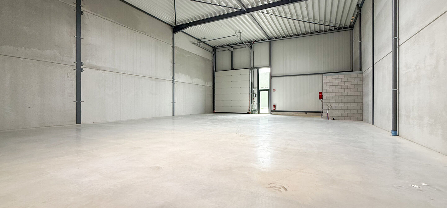 Bedrijfsgebouw te koop in Beringen