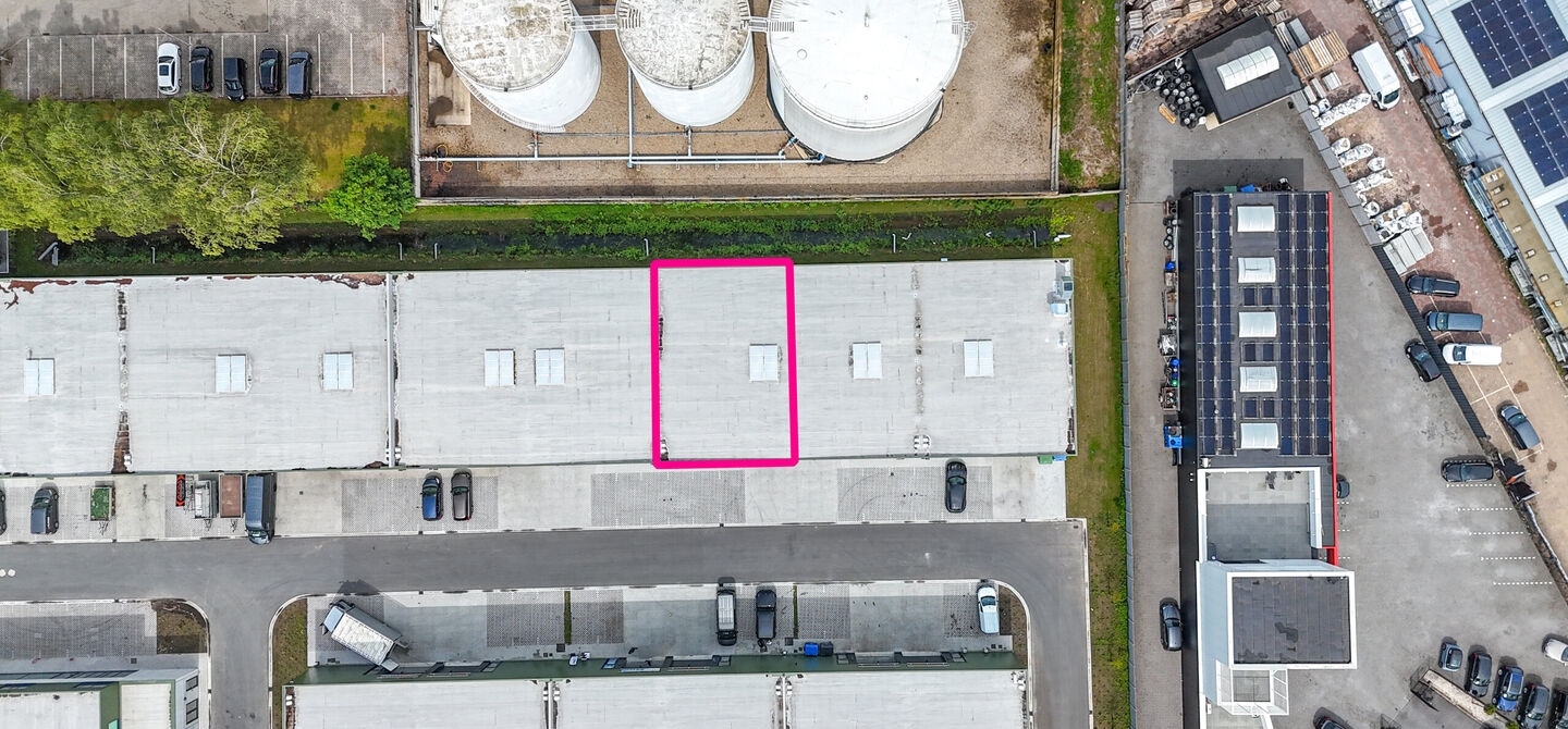Bedrijfsgebouw te koop in Beringen