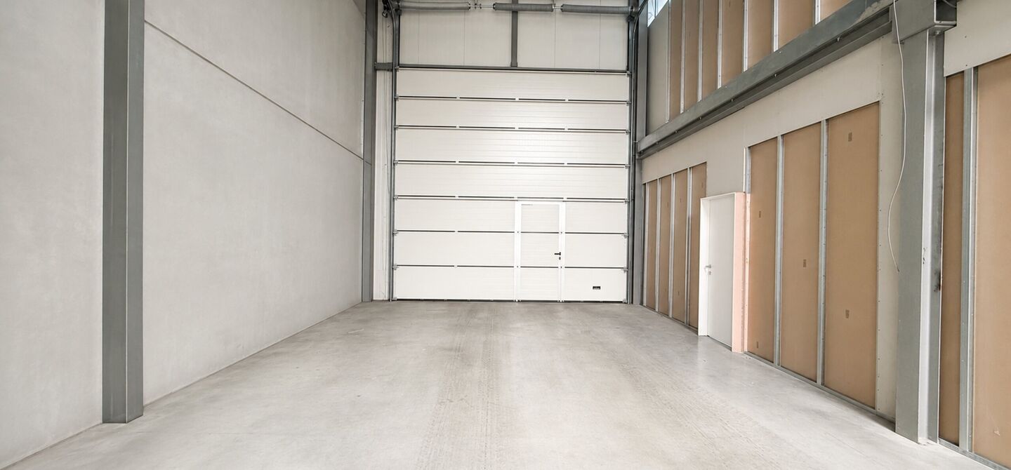 Bedrijfsgebouw te koop in Heusden-Zolder