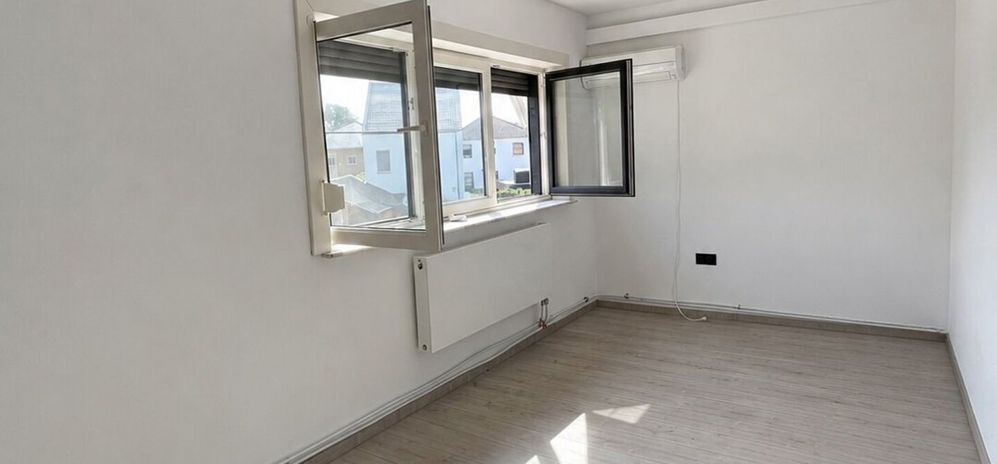 Gebouw voor gemengd gebruik te huur in Lanaken
