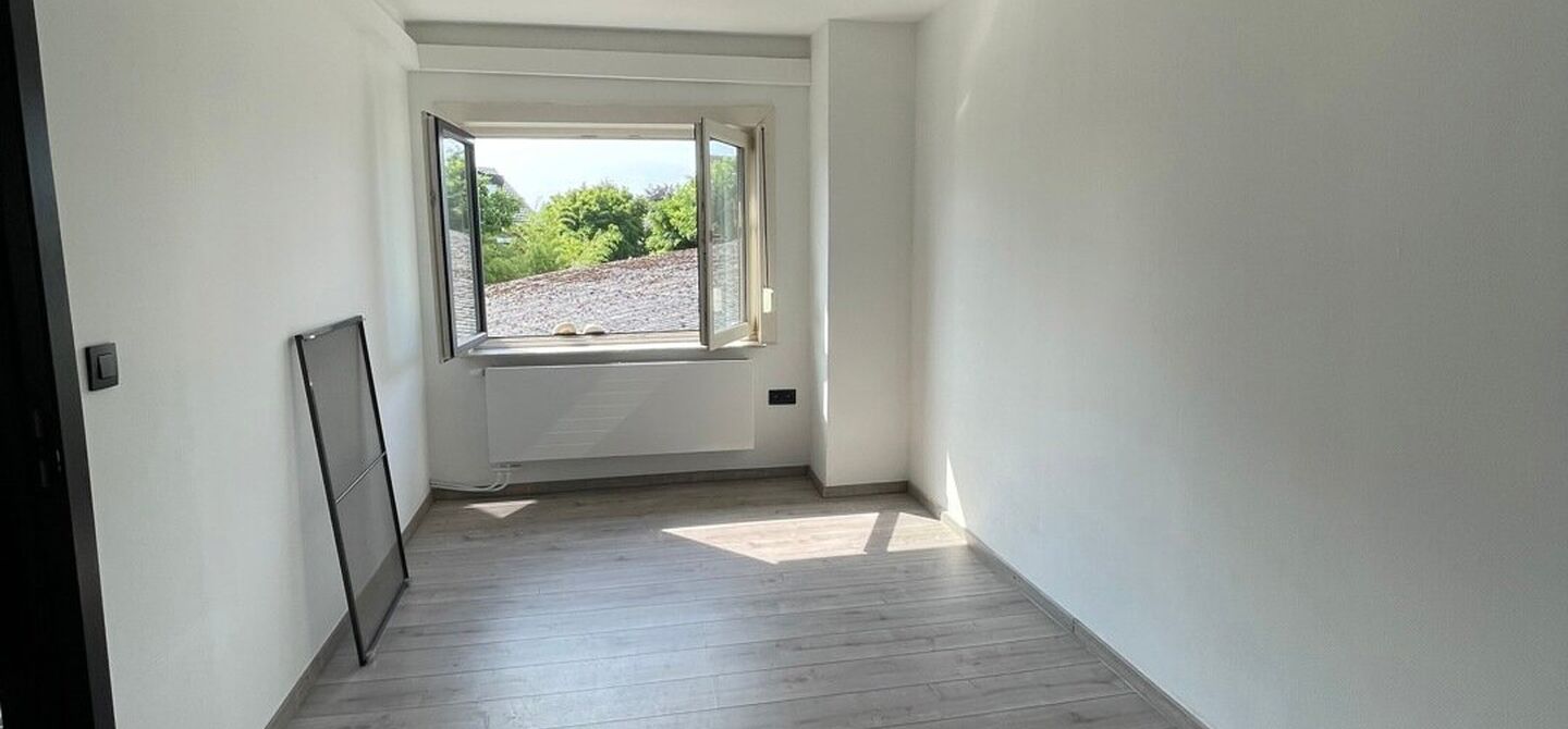 Gebouw voor gemengd gebruik te huur in Lanaken