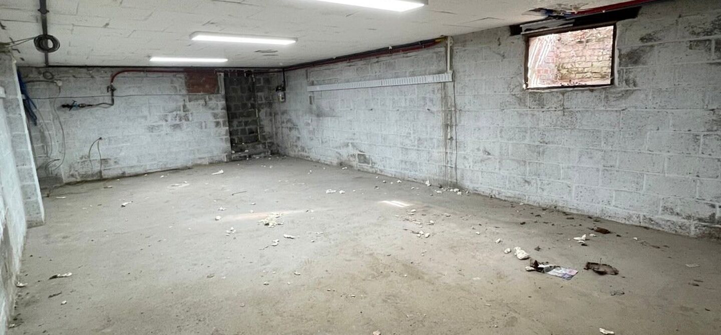 Gebouw voor gemengd gebruik te huur in Lanaken