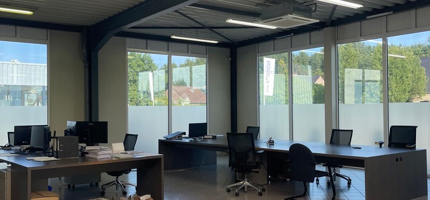 Gebouw voor gemengd gebruik te huur in Oudsbergen