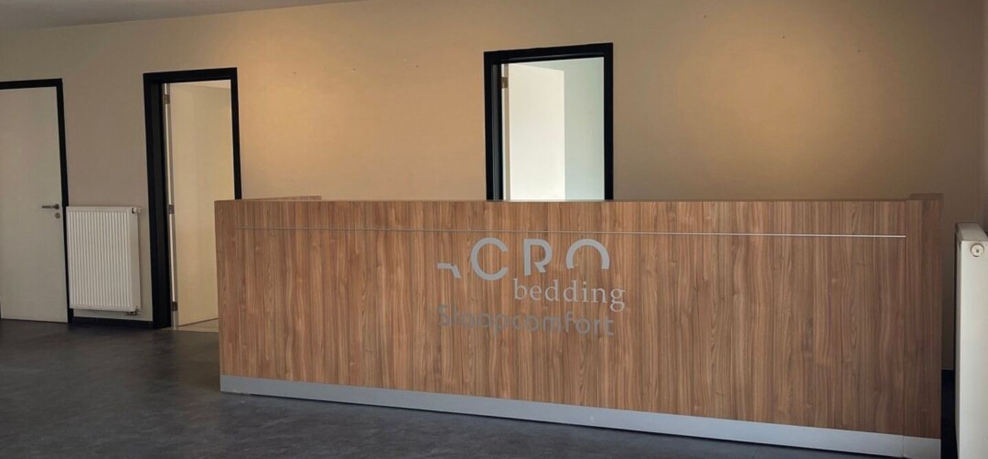 Gebouw voor gemengd gebruik te huur in Oudsbergen