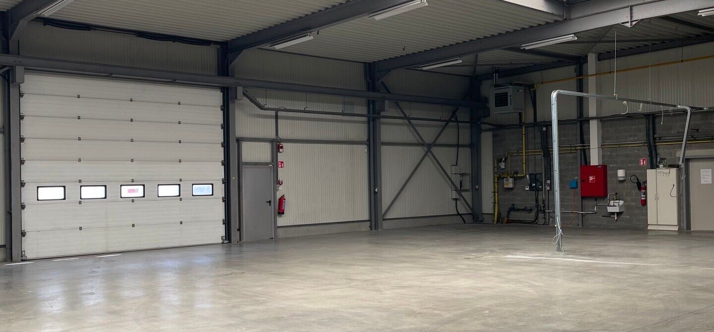 Gebouw voor gemengd gebruik te huur in Oudsbergen