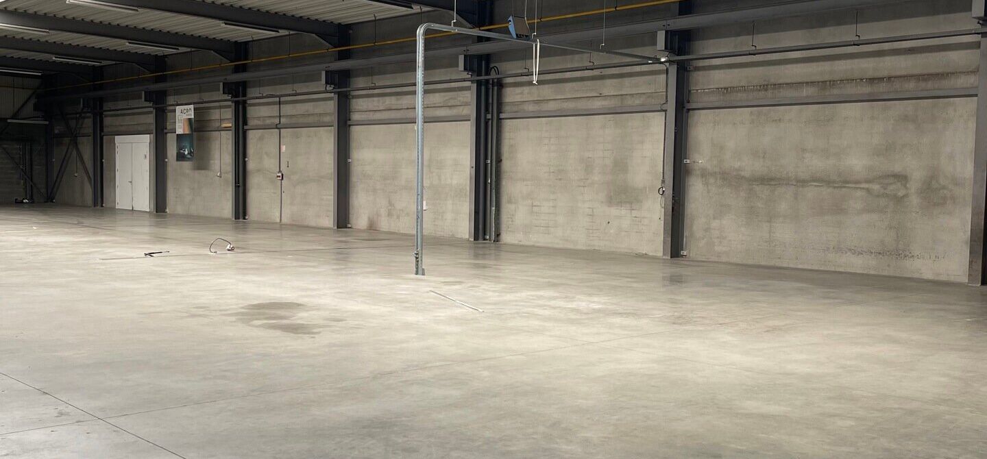 Gebouw voor gemengd gebruik te huur in Oudsbergen