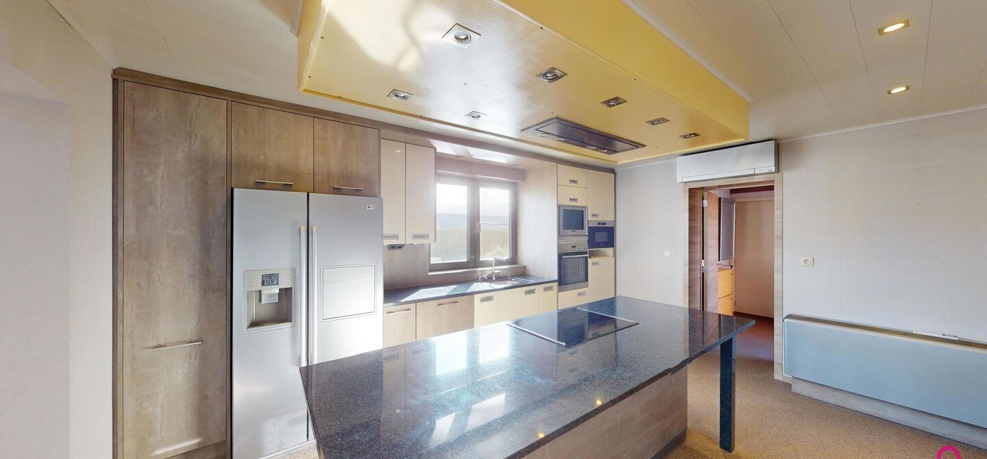 Gebouw voor gemengd gebruik te koop in Herk-de-Stad