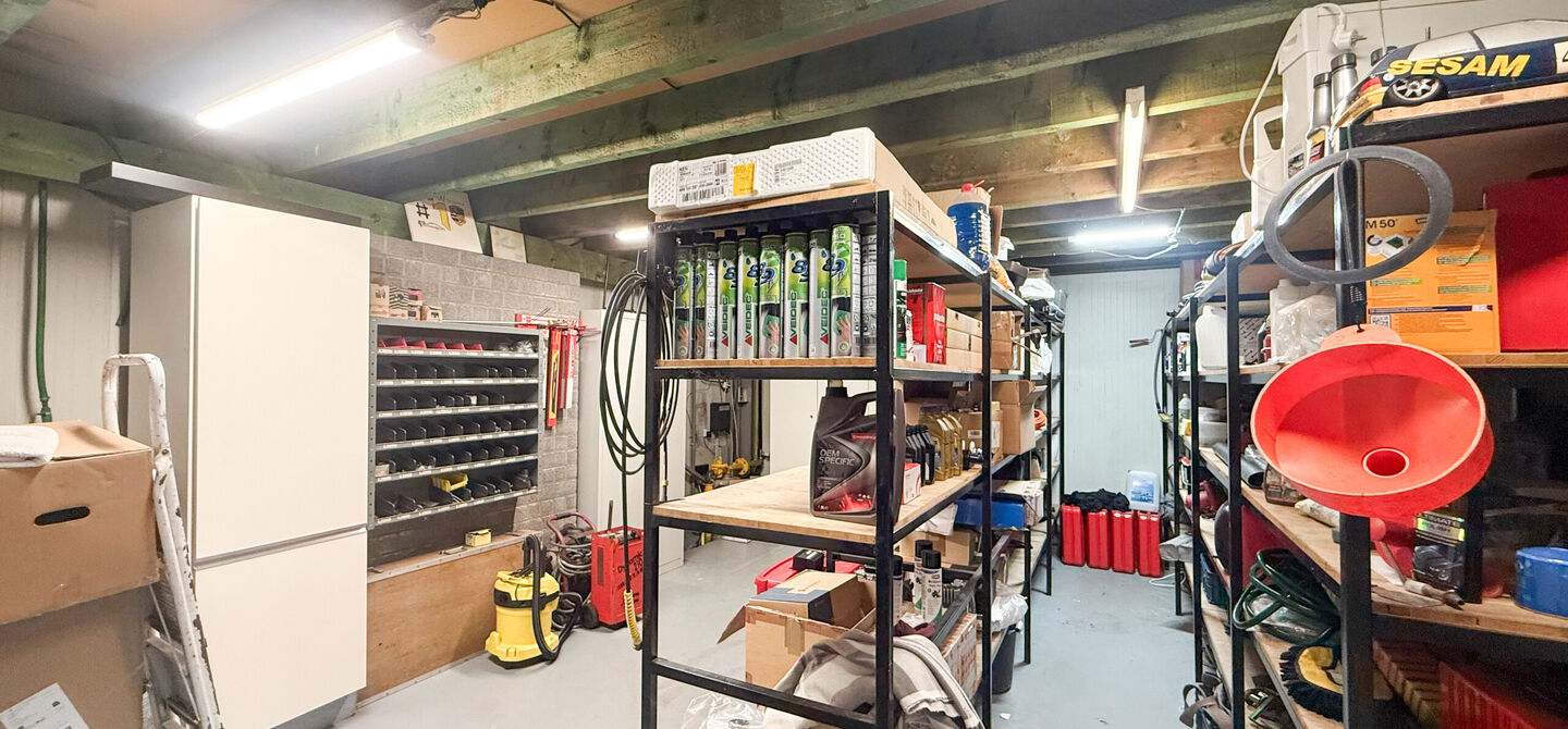 Gebouw voor gemengd gebruik te koop in Heusden-Zolder