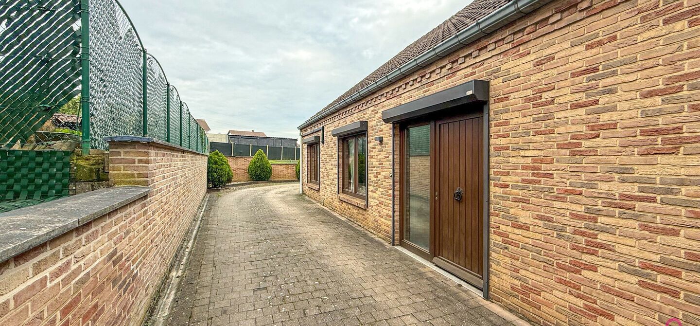 Gebouw voor gemengd gebruik te koop in Houthalen-Helchteren