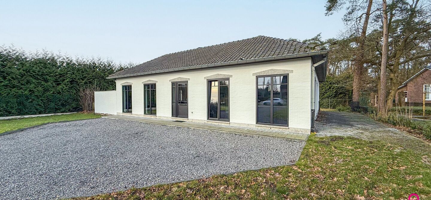 Gelijkvloerse woning te koop in Houthalen-Helchteren