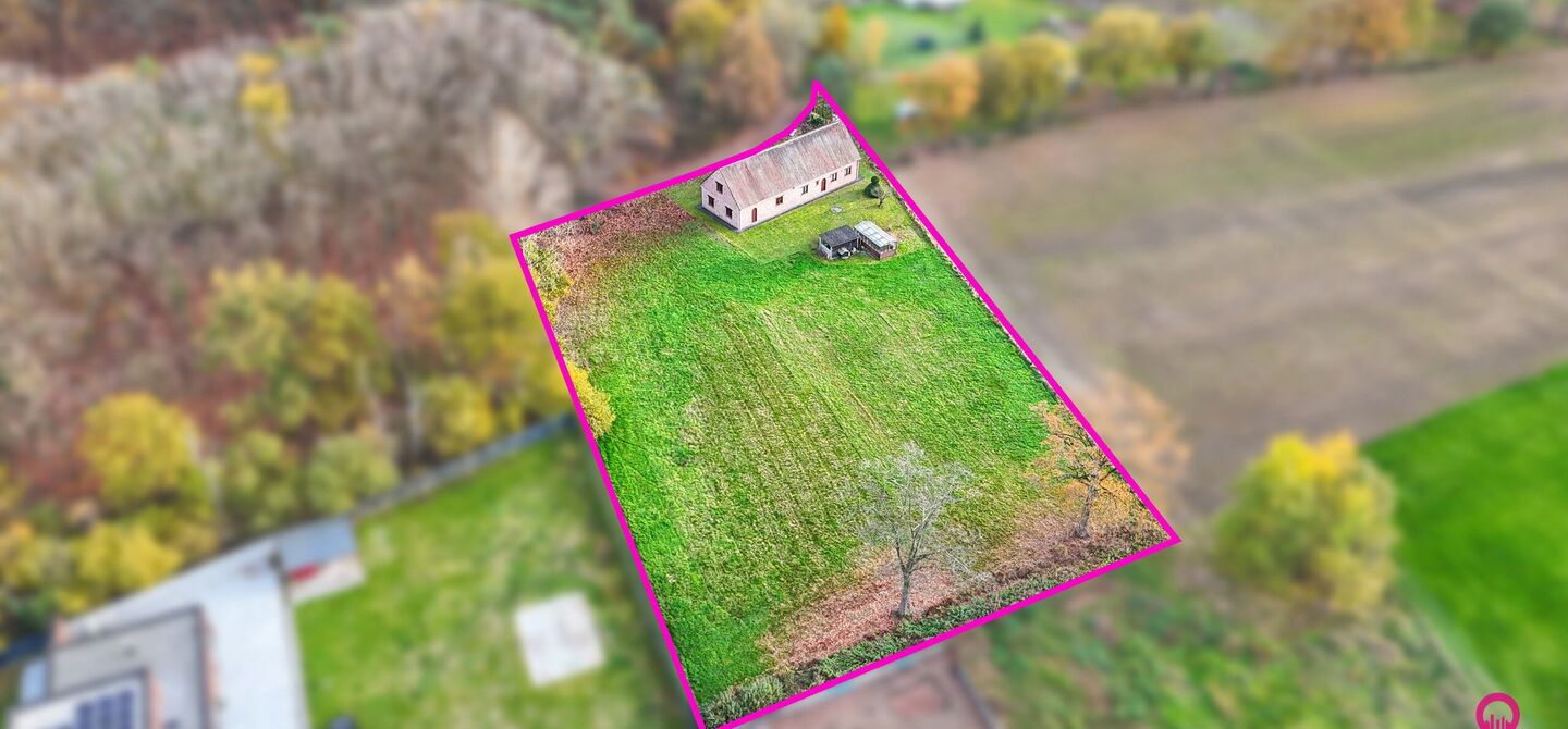 Bij ImmoFusion 7/7 “open huis”: klik op onze 3D-TOUR.
Ervaar vastgoed alsof je er zelf doorloopt!
Ontdek deze uitzonderlijk gelegen vrijstaande woning in de rustige, bosrijke omgeving van Paal. Wie houdt van natuur, privacy en een fenomenale perceelo