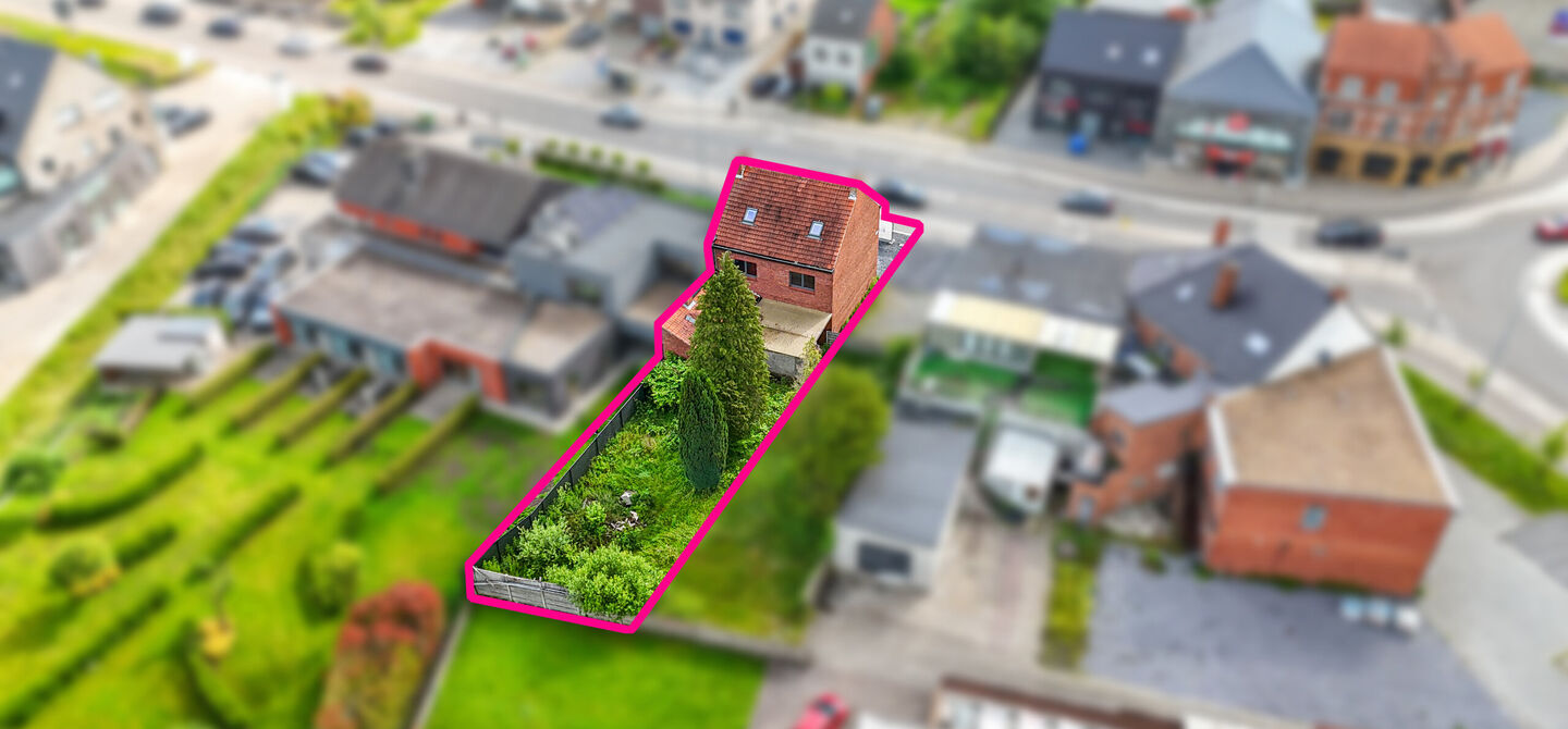 Bij ImmoFusion 7/7 “open huis” : klik op onze 3D-TOUR.
Ervaar vastgoed alsof je er zelf doorloopt!
Bent u op zoek naar een eigendom waar wonen en werken perfect gecombineerd kunnen worden? Dan is deze veelzijdige handelswoning aan de Koolmijnlaan 384