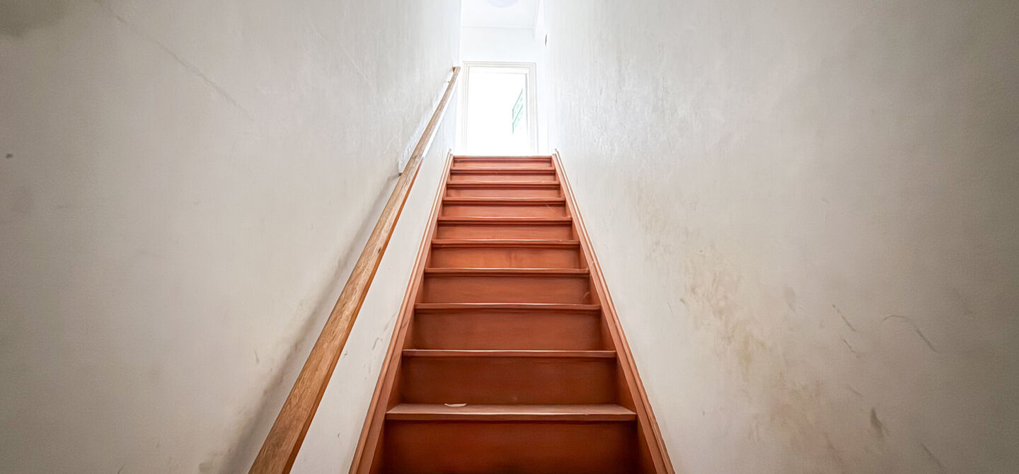 Bij ImmoFusion 7/7 “open huis” : klik op onze 3D-TOUR.
Ervaar vastgoed alsof je er zelf doorloopt!
Bent u op zoek naar een eigendom waar wonen en werken perfect gecombineerd kunnen worden? Dan is deze veelzijdige handelswoning aan de Koolmijnlaan 384