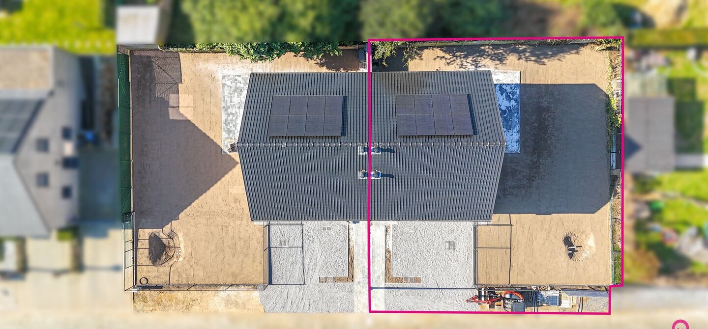 Bij ImmoFusion  7/7 “open huis”  : klik op onze 3D-TOUR.
Ervaar vastgoed alsof je er zelf doorloopt!

Welkom in deze schitterende halfopen BEN-nieuwbouwwoning in Paal, voorzien van 3 slaapkamers met mogelijk tot 4 slaapkamers en grote tuin. Kopen is v