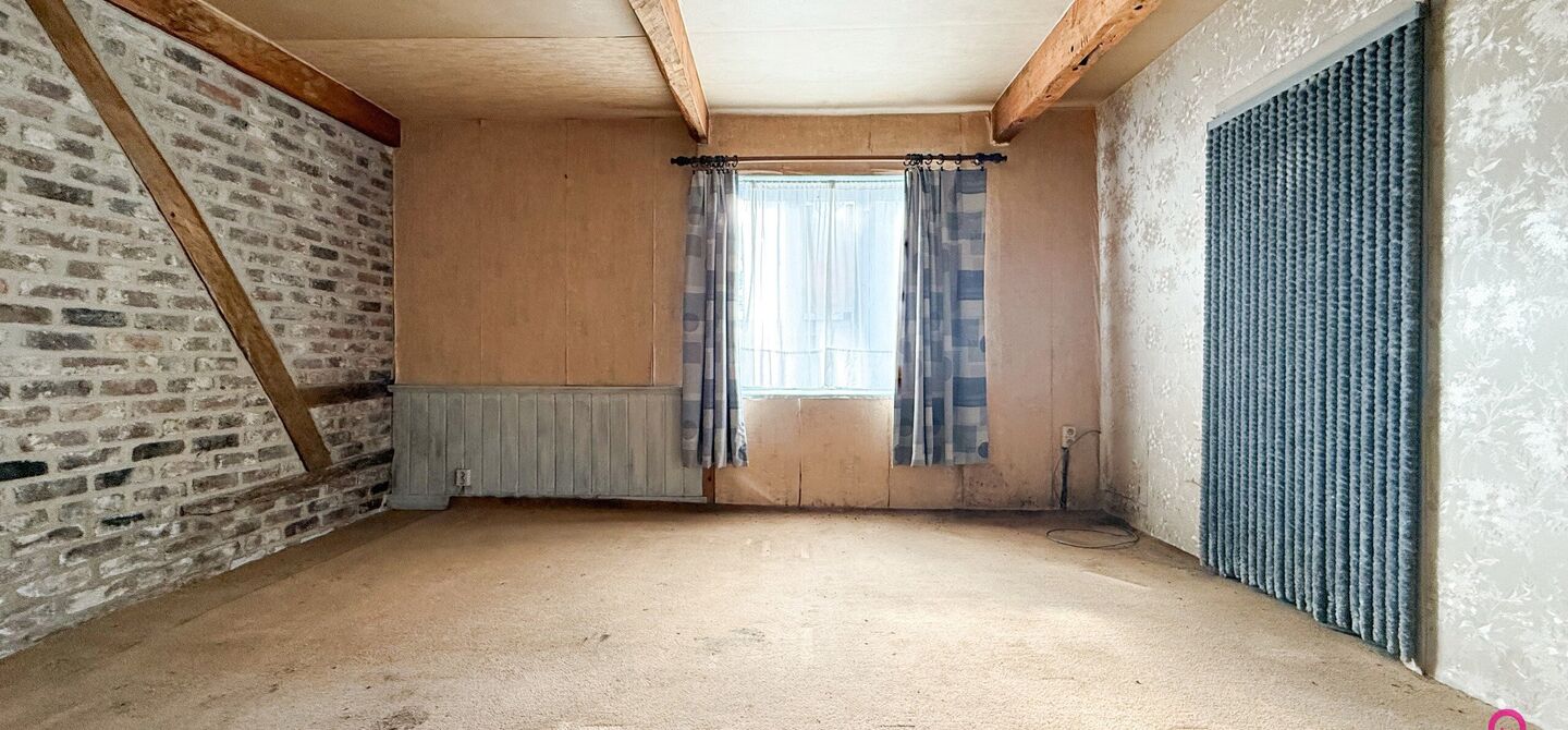 Charmant renovatieproject met tuin in landelijk Heers