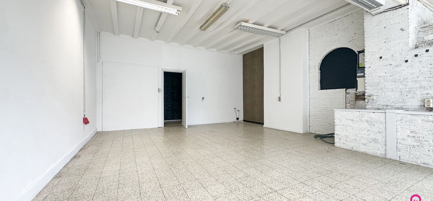 Individuele handelszaak te huur in Zonhoven