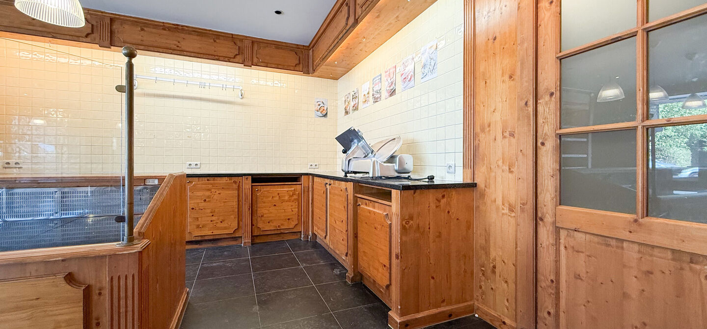 Individuele handelszaak te koop in Alken