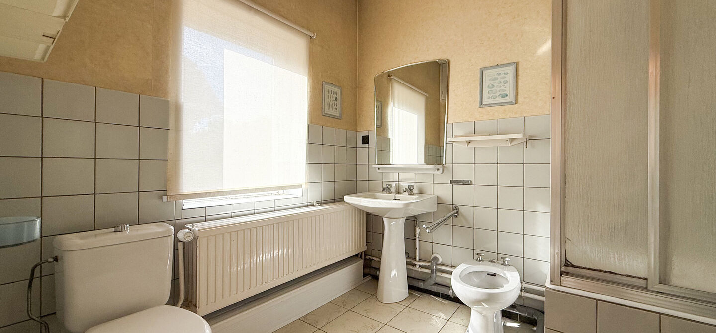 Individuele handelszaak te koop in Alken