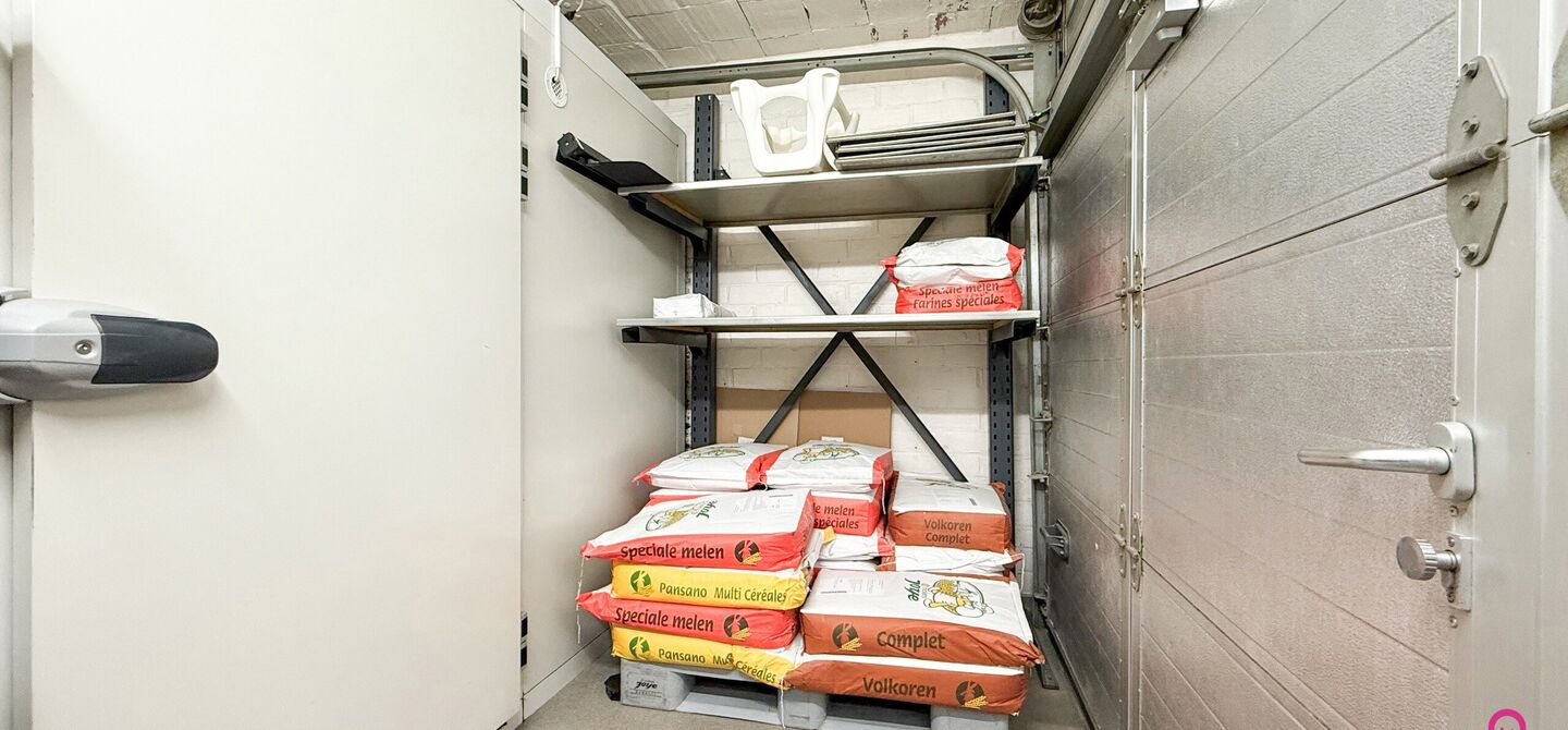 Individuele handelszaak te koop in Heusden-Zolder