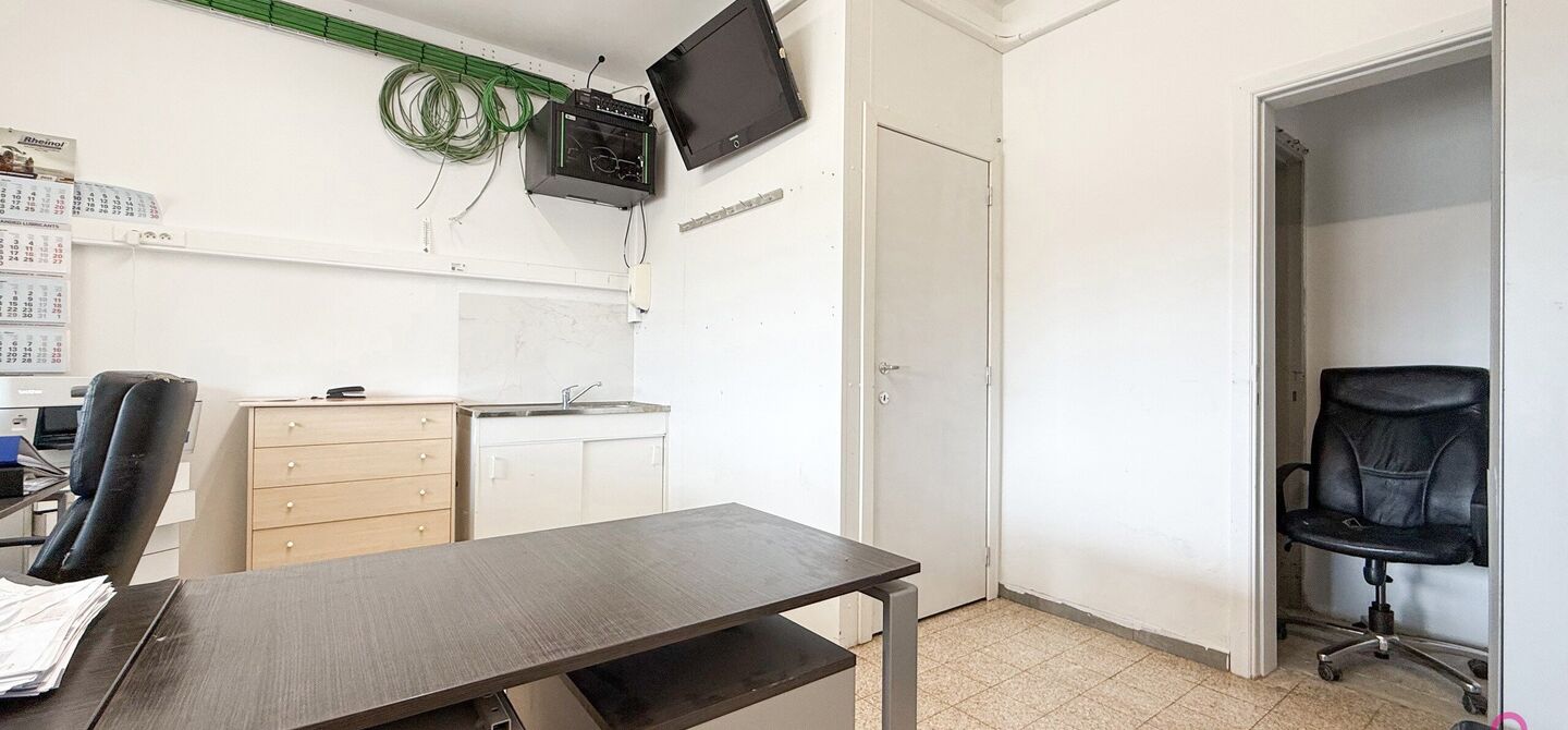 Individuele handelszaak te koop in Heusden-Zolder