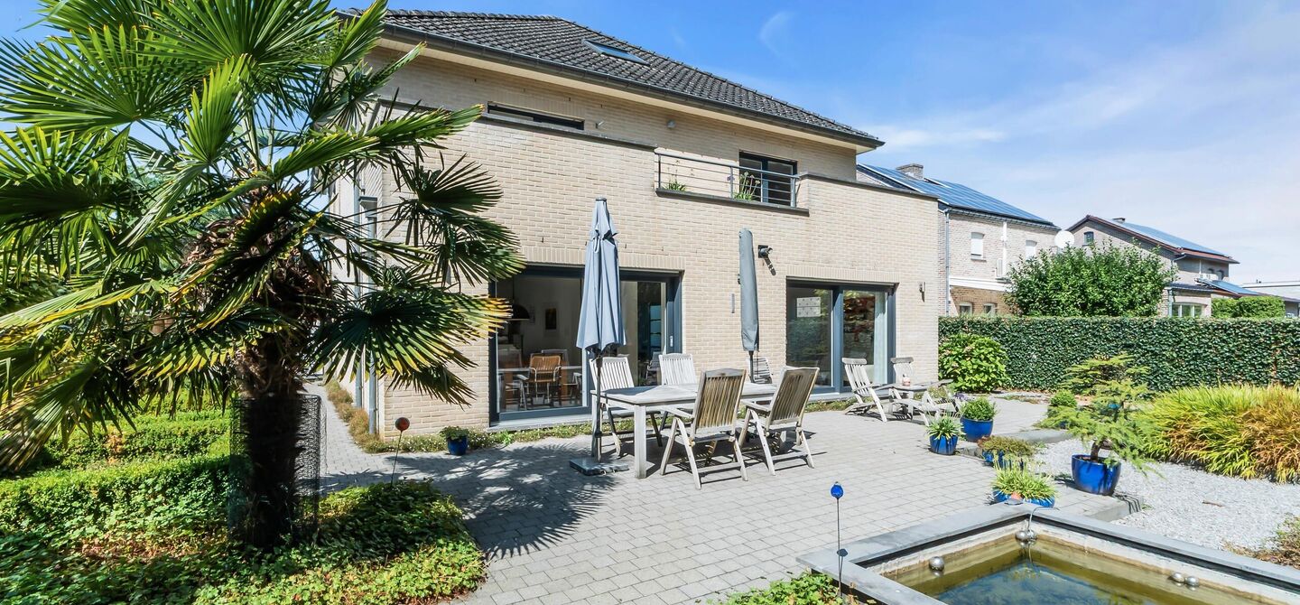 Villa te koop in Maasmechelen